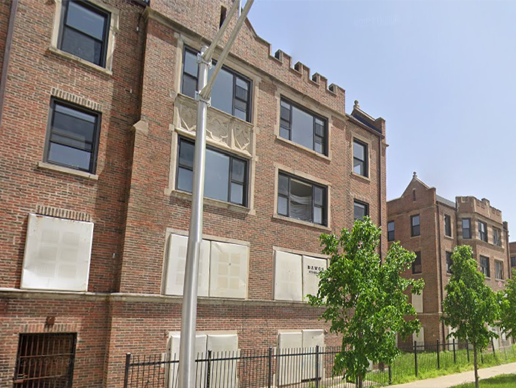 7109-7129 S Bennett, Chicago, IL 60649