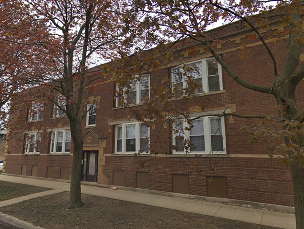 2519 W Altgeld Street, Chicago, IL 60647