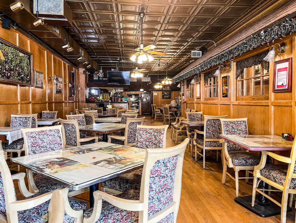 3345 N Clark St, Chicago, IL 60657