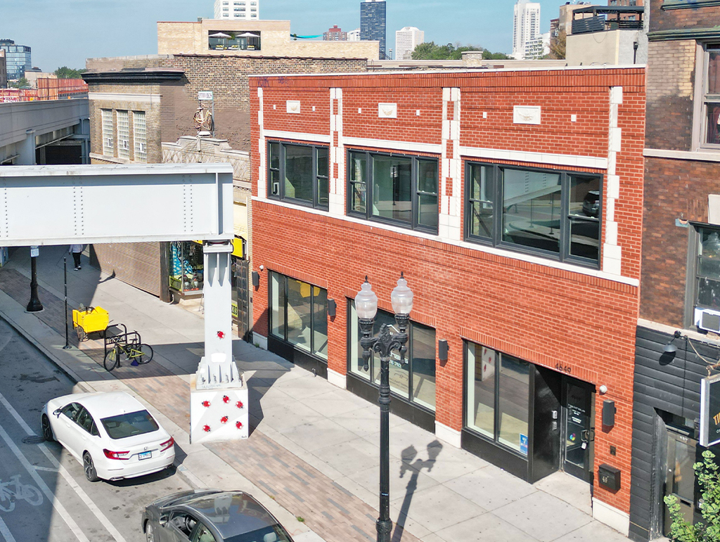 4649 N Broadway St , Chicago, IL 60640