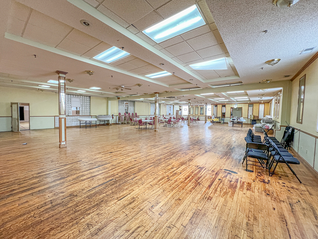 4528-38 W Fullerton Ave, Chicago 60639