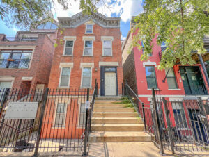 1244 N Cleaver St Chicago, IL 60642