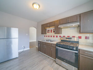 7646 S Ingleside Ave Chicago, IL 60619